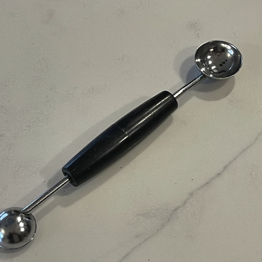 EKCO USA Melon Baller Black Handle Double Headed  3/4" 1 1/4" Ball Scoop Vintage